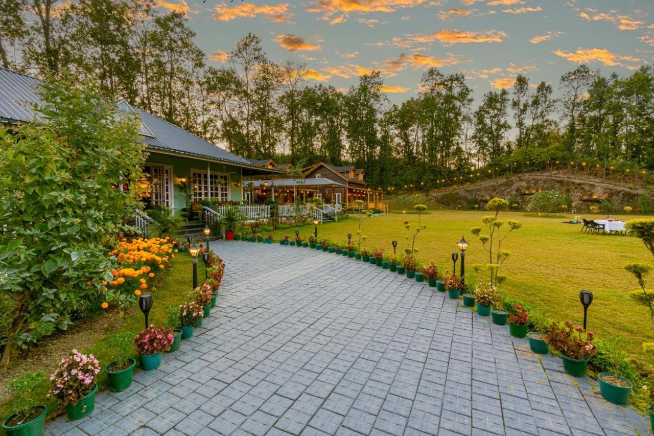 Saffronstays The Woods - Sal Villa Dehradun Zewnętrze zdjęcie